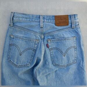Levi's® Premium RIBCAGE STRAIGHT ANKLE WOMEN'S JEANS
